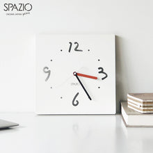 画像をギャラリービューアに読み込む, 「SPAZIO」選んで贈る掛時計